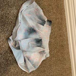 Lululemon hotty hot shorts 2.5 inch